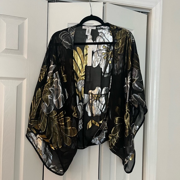 Trina Turk Exquisite Jacket Cocoon Silk Wrap Shrug NWT - Picture 3 of 6